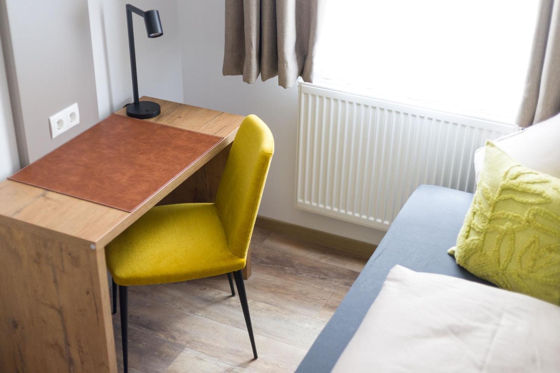 Hotel Zur Traube Uffenheim エクステリア 写真