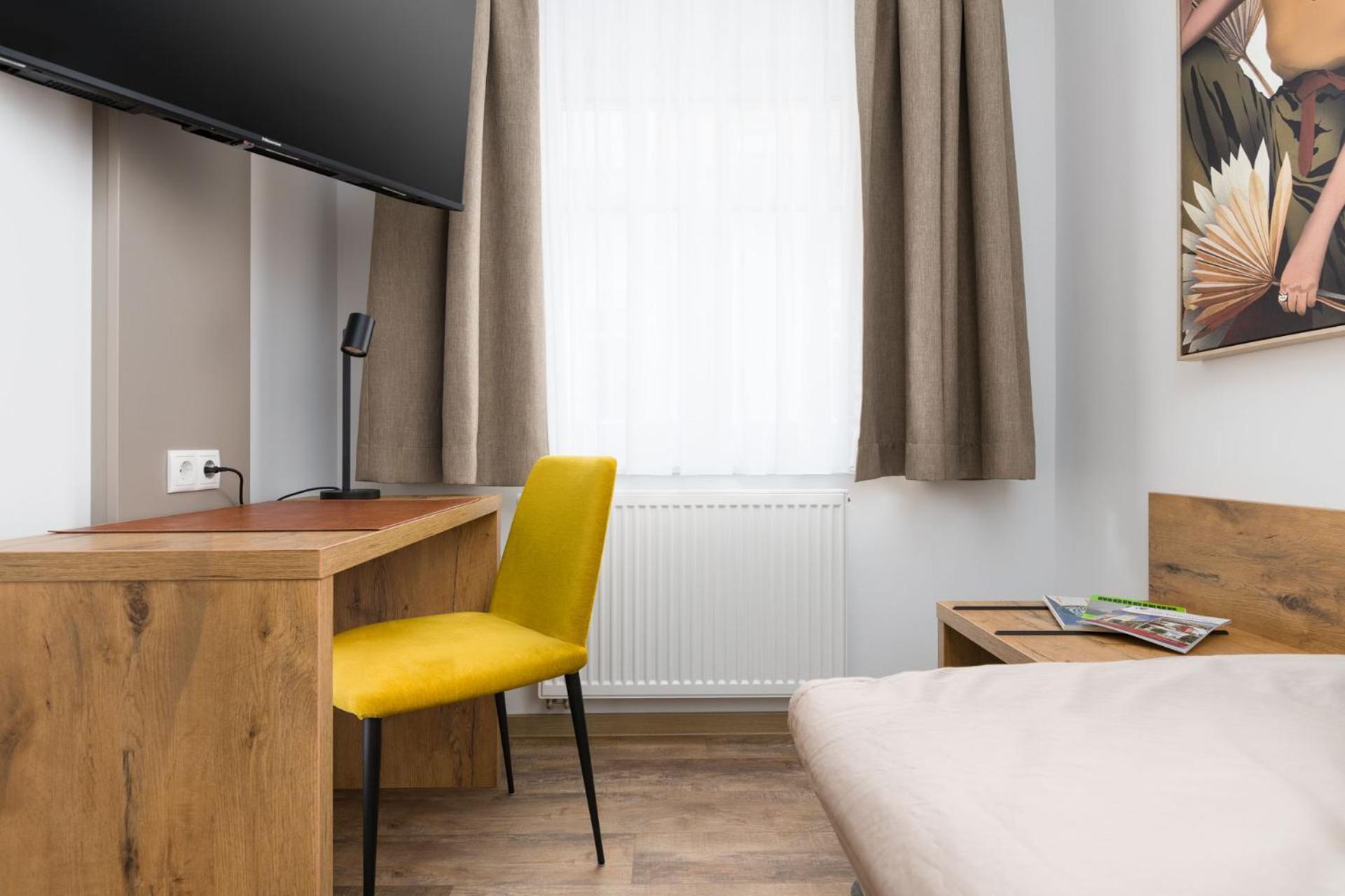 Hotel Zur Traube Uffenheim エクステリア 写真