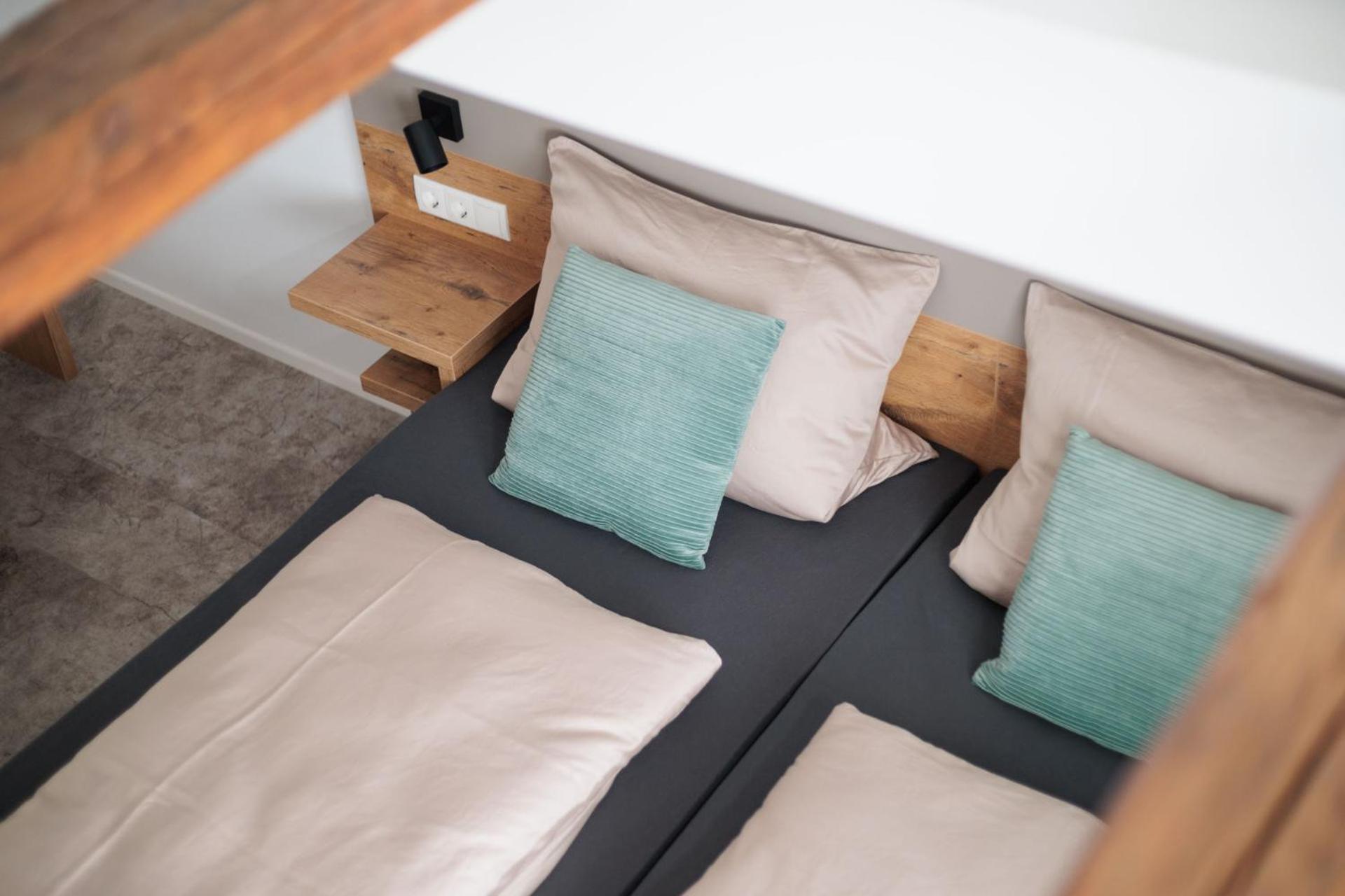 Hotel Zur Traube Uffenheim エクステリア 写真